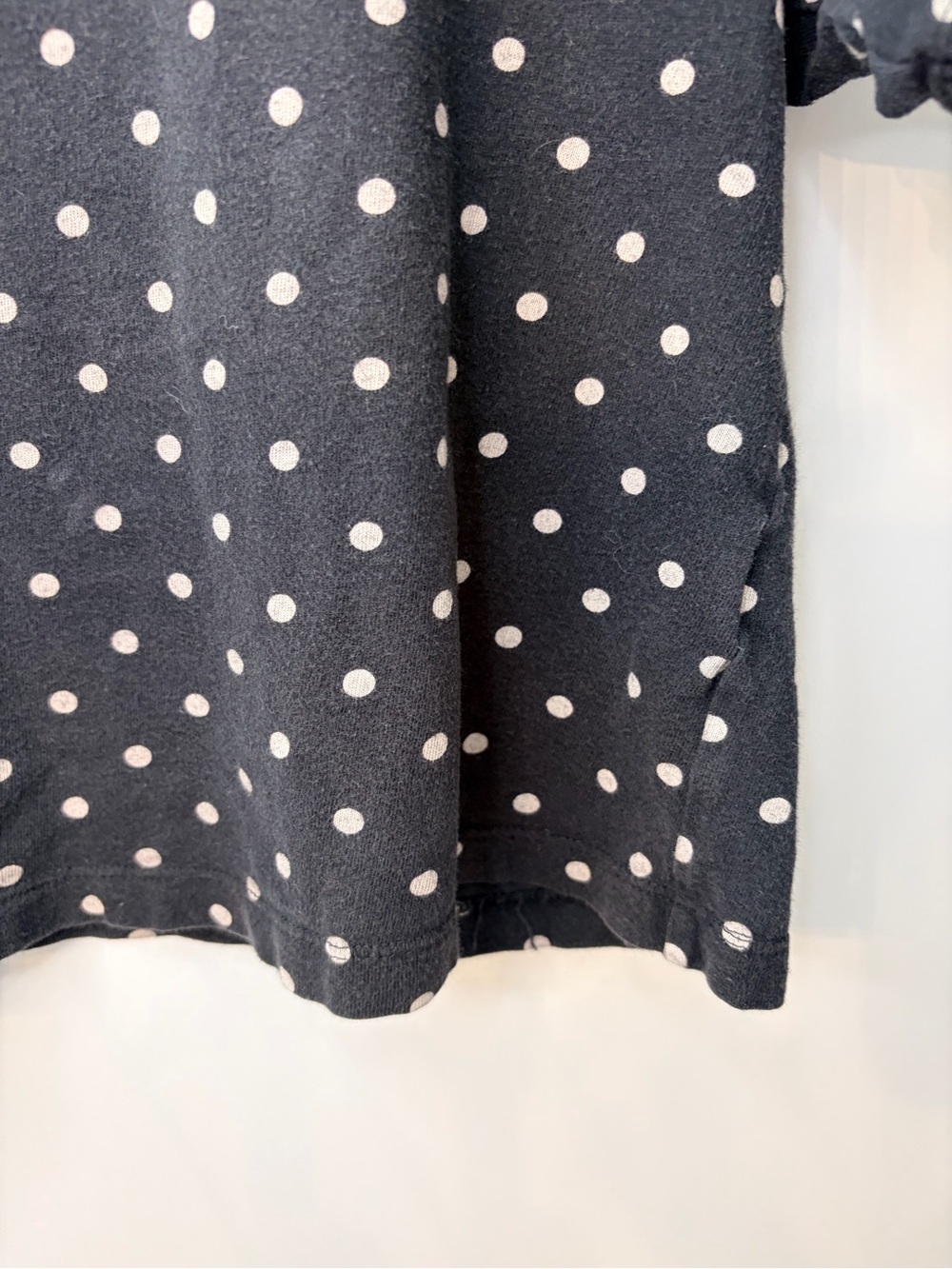 Uniqlo Olympia Le-Tan Women’s Black & White Disney Minnie Mouse Cropped Tee, XS - Picture 4 of 8